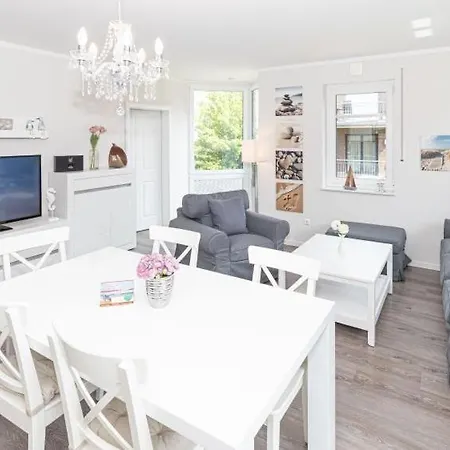Frische Duhner Brise, 6 Apartman *